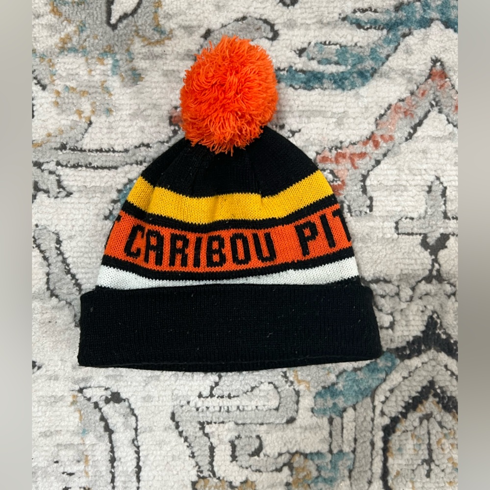 Pit Caribou Merch Tuque